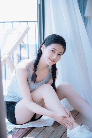 色愁久久久人愁久下一句怎么接