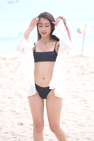 女人被吻下边高潮了